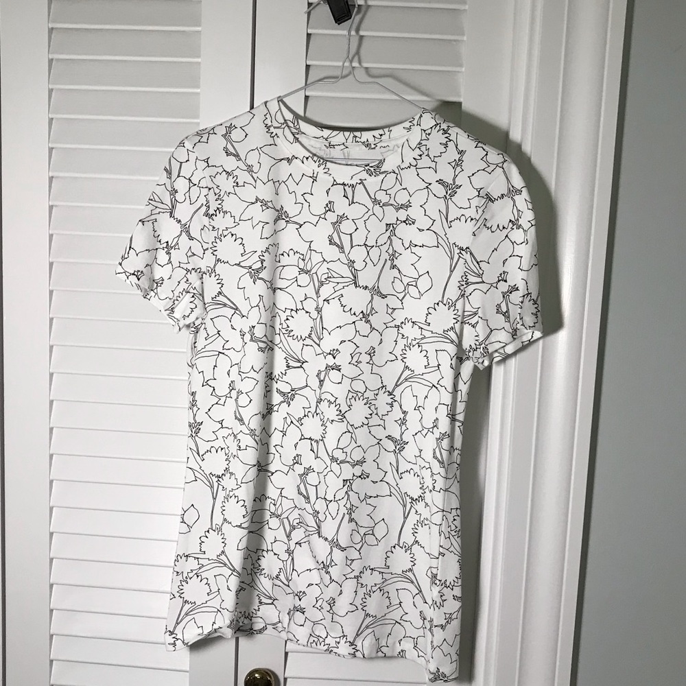 Tee NWOT
